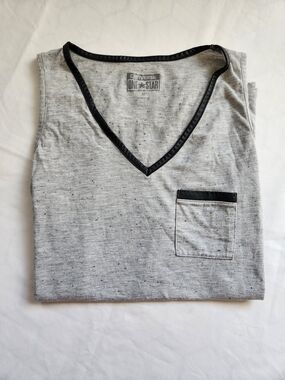 Converse One Star Gray V-Neck Pocket Tee with Black Trim